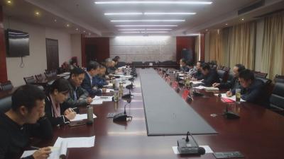 林区人大常委会召开第十九次主任会议 传达学习全省人大常委会主任座谈会等精神