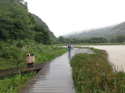 “五一”遭遇强降雨　大九湖景区游客兴致不减
