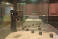 湖北襄阳展出千年“连心锁”