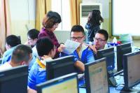 考生上大学最后机会：高职高专补录今日征集志愿