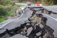 新西兰强震：现场狼藉 首波海啸到达（组图）