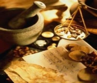 夏季洪涝致中药材减产 冬季膏方价格普涨20%