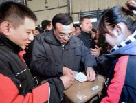 快递突破300亿件，总理为何格外看重这一数据？