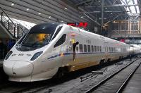 春运回家不太难！武铁年前加开列车60余对