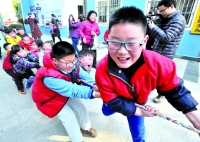 武汉71个青少年空间免费开放 让孩子们学得充实玩得尽兴