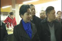 郑晓峰：确保春节期间食品安全价格稳定