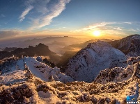 大美无言 航拍湖北神农架梦幻雪景