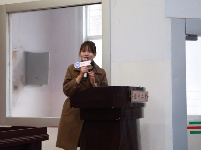 天才美少女尤东梅回母校开讲啦！