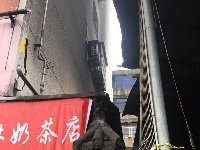 今天上午，神农公园内游乐场发生火灾