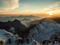 大美无言 航拍湖北神农架梦幻雪景