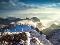 大美无言 航拍湖北神农架梦幻雪景