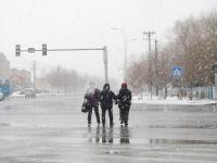 又一波“风+雨+雪”周二袭来