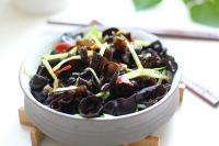 排毒清肠小能手，当属凉拌小黑碗，不信你试试