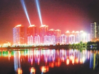 我市积极推进夜景城市亮化工程，让随州的夜景更美丽。