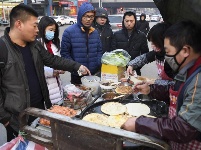 节后首日上班族众生相：疲惫与不开心