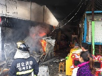 今天上午，神农公园内游乐场发生火灾