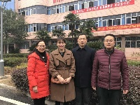 天才美少女尤东梅回母校开讲啦！