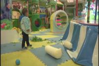 儿童乐园停业 办卡市民不满