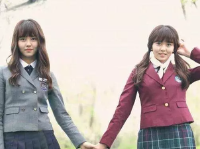 女子假扮男性与闺蜜网恋 骗38万后打赏女主播