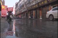 小十字街上污水臭  餐饮店铺难开张