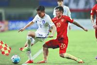 国足1-0力克韩国队 4名武汉小伙扛大梁