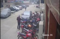 何店派出所历时一年抓获摩托车盗窃团伙