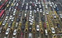 全国机动车保有量首破3亿 12省份超过1000万