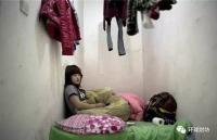 实拍蜗居地下室的北漂男女，孤单寂寞是常态