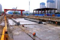 武汉在建最大地铁站封顶 预计今年底开通运营