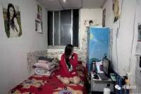 实拍蜗居地下室的北漂男女，孤单寂寞是常态