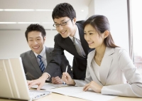 一个白领岗位平均39人抢，武汉白领平均薪酬6769元