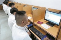 网约车从业资格考试昨日首考 司机普遍感觉有难度 