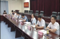 陈安丽在丁酉年世界华人炎帝故里寻根节庆功会上提出：巩固寻根节成果 推动工作提档升级