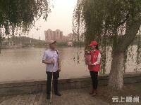 我市各界群众代表传递丁酉年炎帝圣火