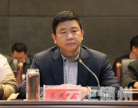 湖北咸宁3名官员同日被双开 均涉不正当性关系