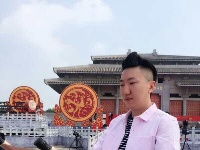 拜祖大典《颂炎帝文》的主持人美翻了 他们来自港澳台