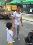 妈妈与男童相互寻找  民警2小时帮母子团聚