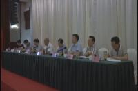 我市培训律师及基层法律工作者