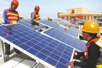 曾都首个大型光伏电站并网发电