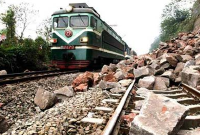 铁路塌方游客错过乘船时间，8名湖北游客日本之行泡汤