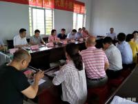 市委书记陈安丽到随县进行“七一”慰问 检查精准扶贫工作