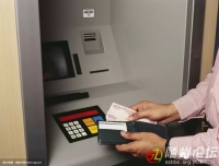 随州好市民捡到钱包不动心 交给民警连夜找到失主