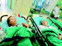 母女同患先心病缺钱手术 爱心基金助她们同日“补心”