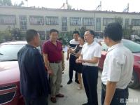 曾都区委书记何运平调研精准扶贫工作