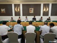 省巡查组督导我市运用大数据对精准扶贫政策落实情况