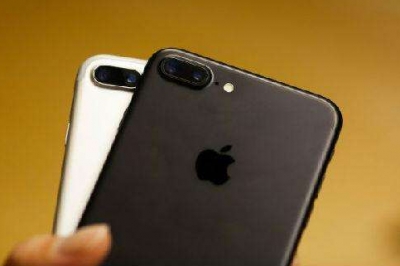 英媒称苹果下架百万中国应用：开发者斥其不公平 