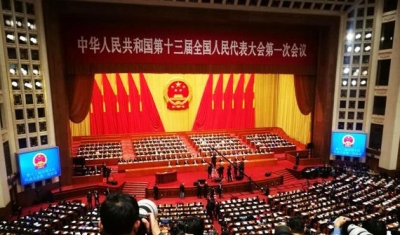 习近平：扎实推动经济高质量发展扎实推进脱贫攻坚