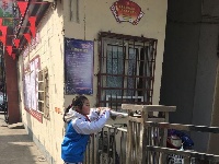 聚奎门学校开展“关爱他人，关爱社会，关爱自然”主题学雷锋活动