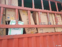 随州市烟草部门对收缴的价值380多万元的假冒伪劣烟草集中销毁