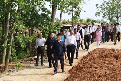 罗山县人大一行到我市考察美丽乡村建设工作